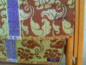 Kenzo shawl 35 x 140 cm, brown green, detail