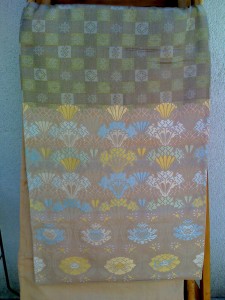 Kenzo stola, 45 x 160 cm, creme light blue, pattern
