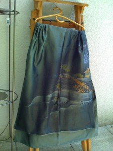 Kenzo stola, 70 x 180 cm, silk taffetas, anthracite, pattern 