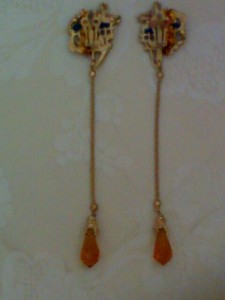 Christian Lacroix Bazar, Schmuck-Set Zitrin, Ohrclip Rückseite