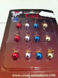 Christbaumkugeln Glas, für Puppenstuben, 12 Stk