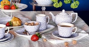 Burleigh Blue Felicity decoration Mai 2017