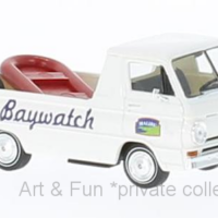 Dodge A100 Pick Up Baywatch mit Schlauchboot 1zu87