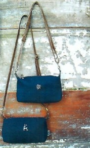 Schultertasche Wollfilz schwarz mit Kunstleder Riemen