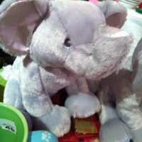 Plüsch-Elefant, grau rosa
