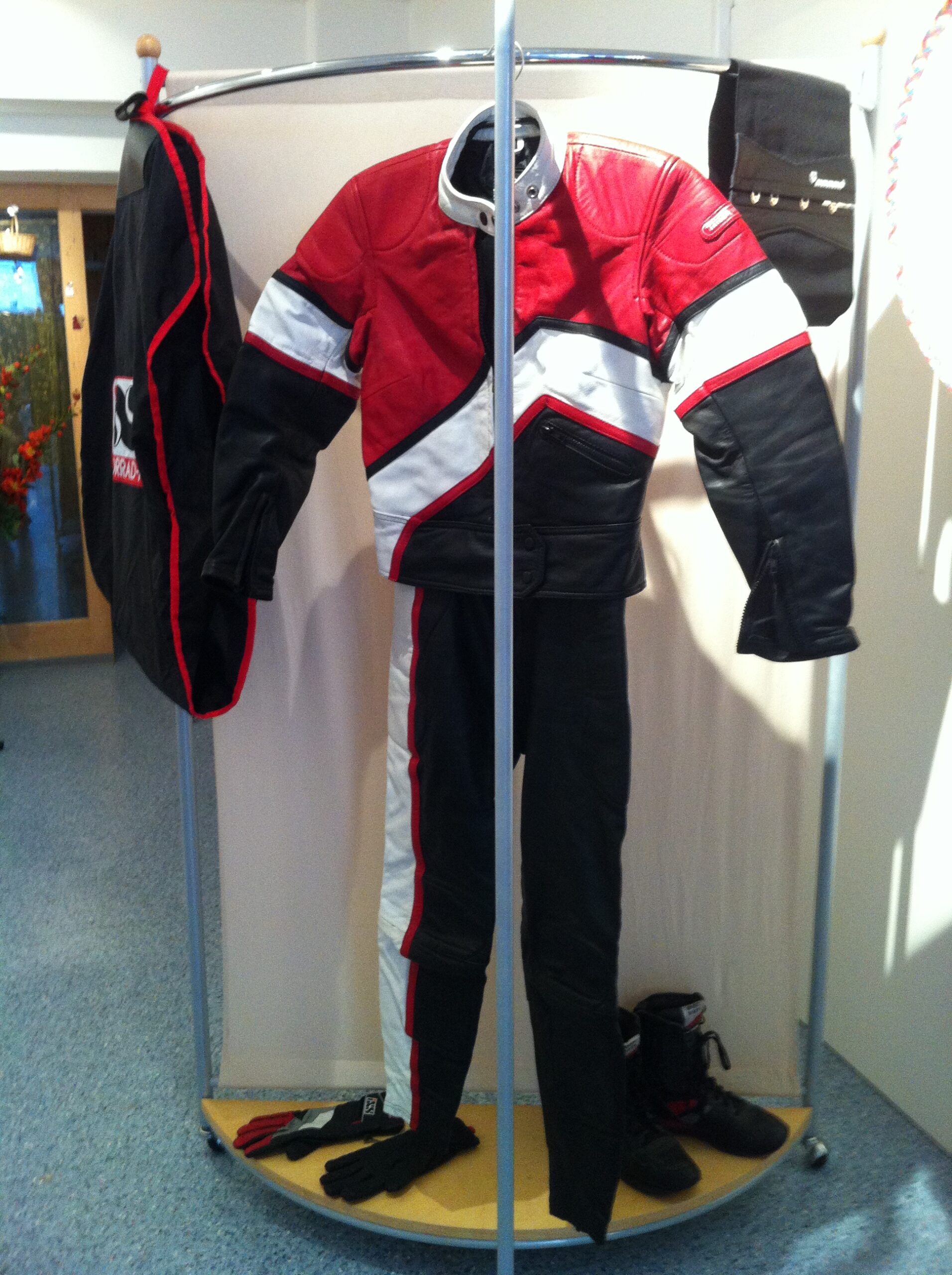 Damen Motorrad-Lederkombi, Jacke Gr. 38, Hose Gr. 34