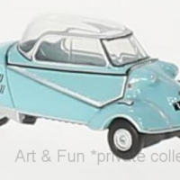 Messerschmitt KR200 Bubble Top hellblau 1zu76 Oxford